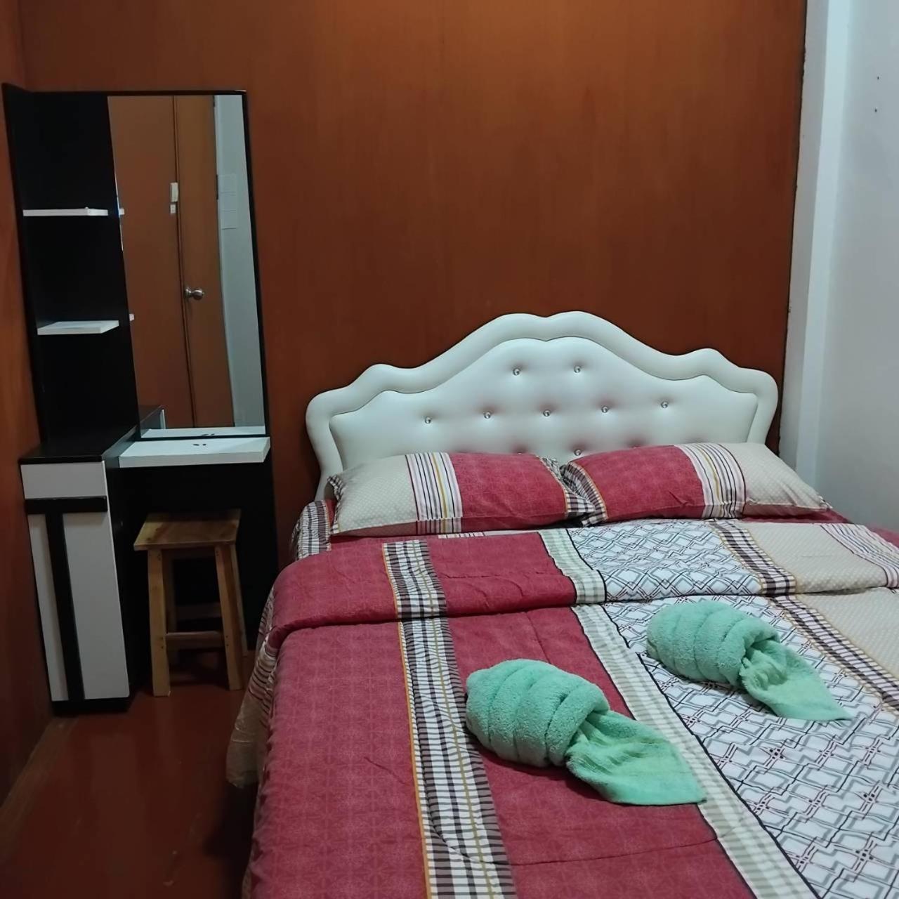 Amazing Khaosan Hostel Бангкок Экстерьер фото