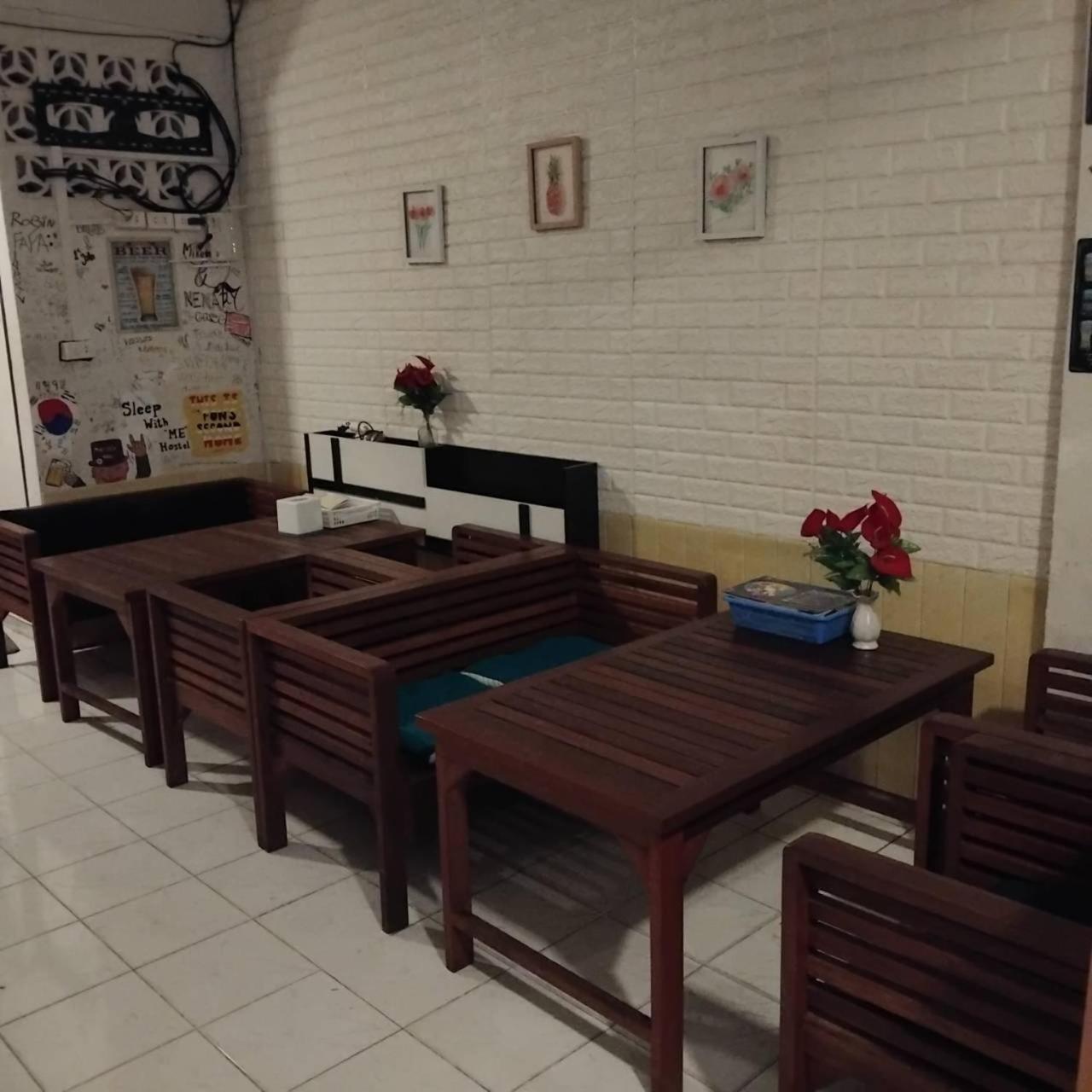 Amazing Khaosan Hostel Бангкок Экстерьер фото