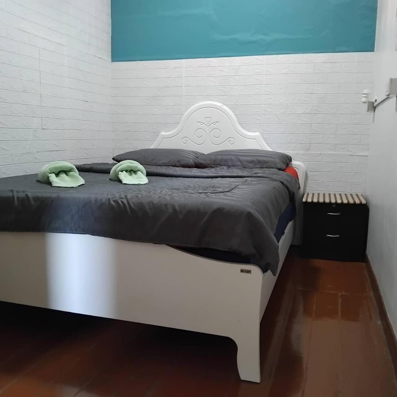 Amazing Khaosan Hostel Бангкок Экстерьер фото