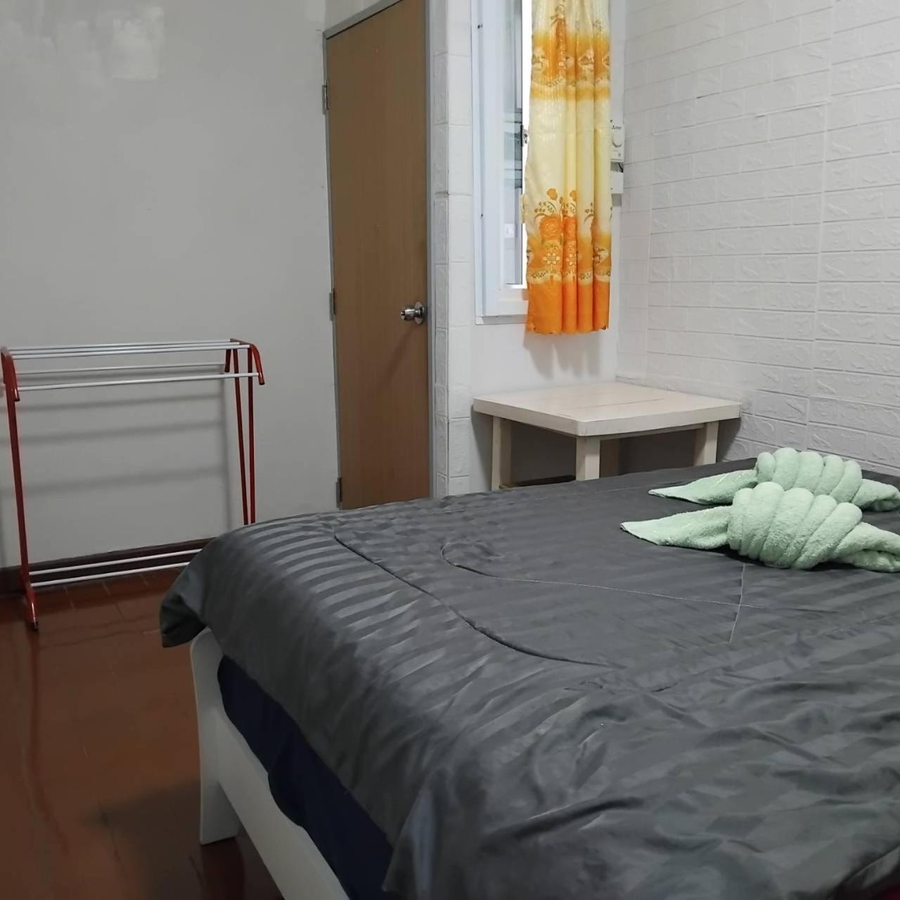 Amazing Khaosan Hostel Бангкок Экстерьер фото