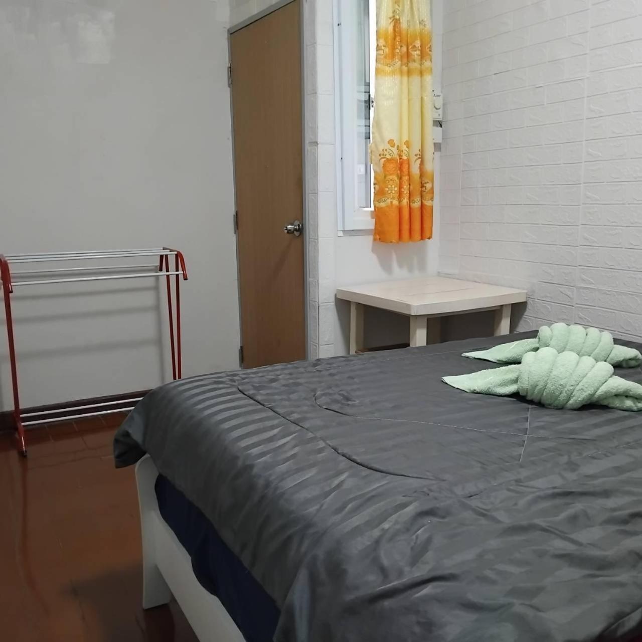 Amazing Khaosan Hostel Бангкок Экстерьер фото